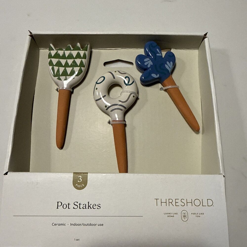 Threshold 3 Piece Ceramic Pot Stakes Set Indoor Outdoor Garden Decor New